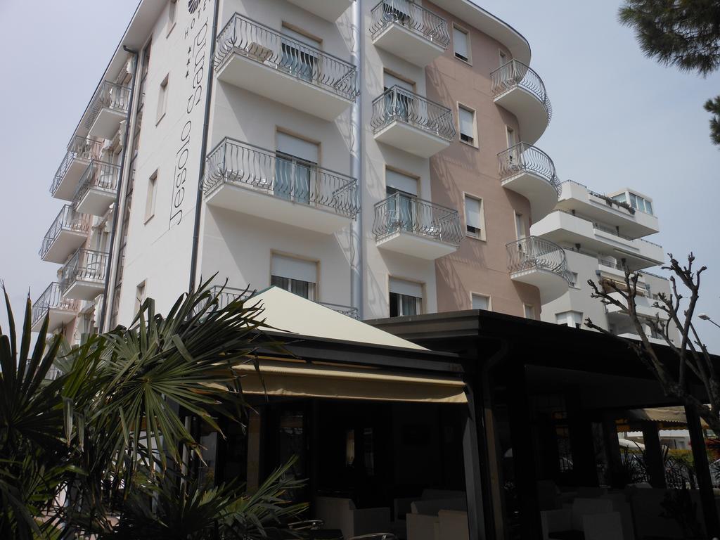 Hotel Jesolo Sand Екстериор снимка
