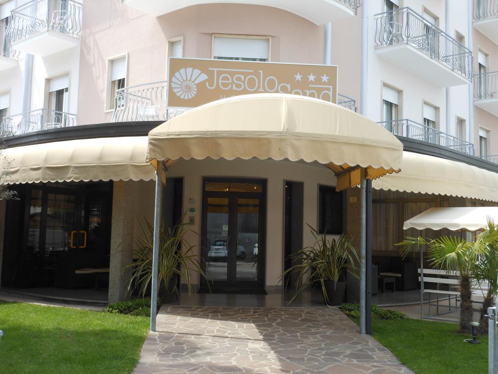 Hotel Jesolo Sand Екстериор снимка