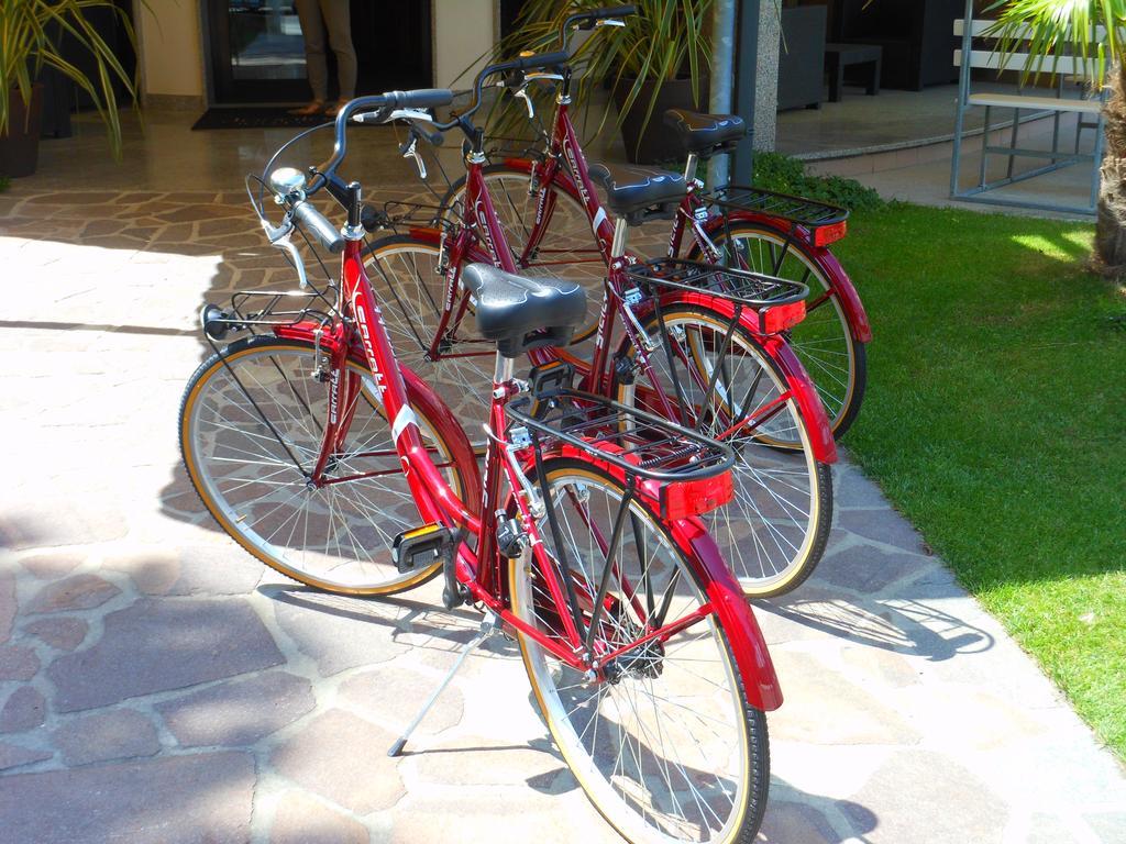 Hotel Jesolo Sand Екстериор снимка