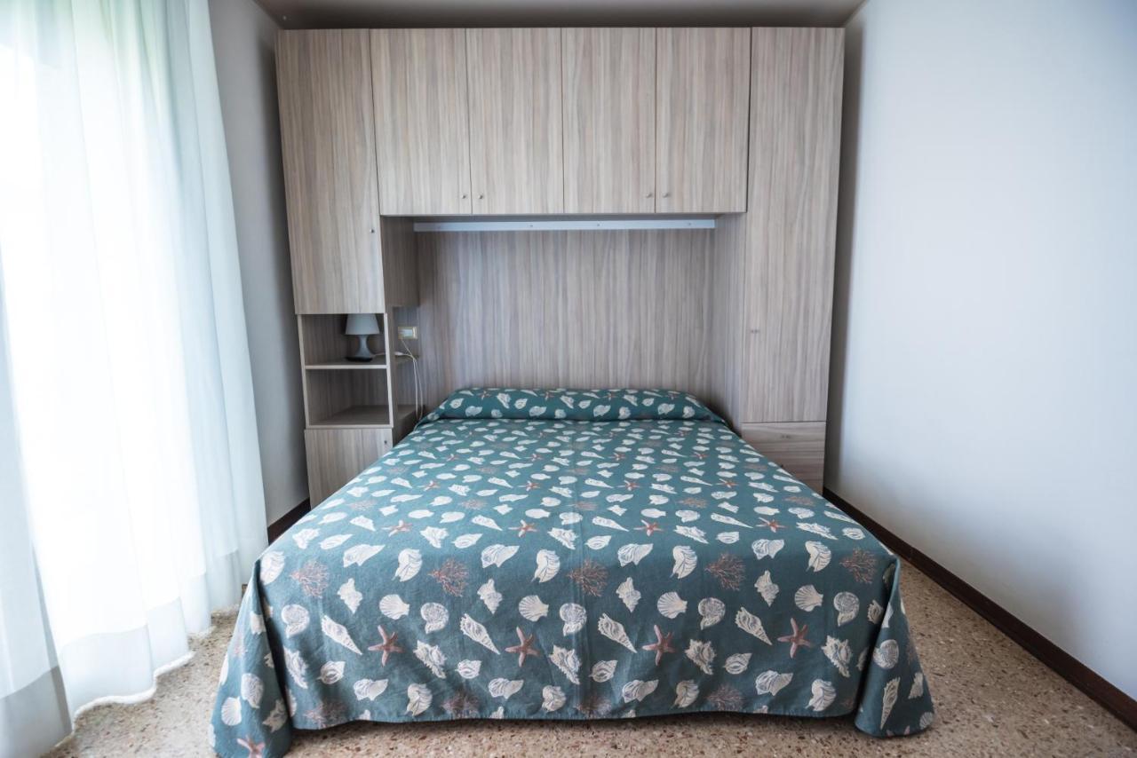 Hotel Jesolo Sand Екстериор снимка